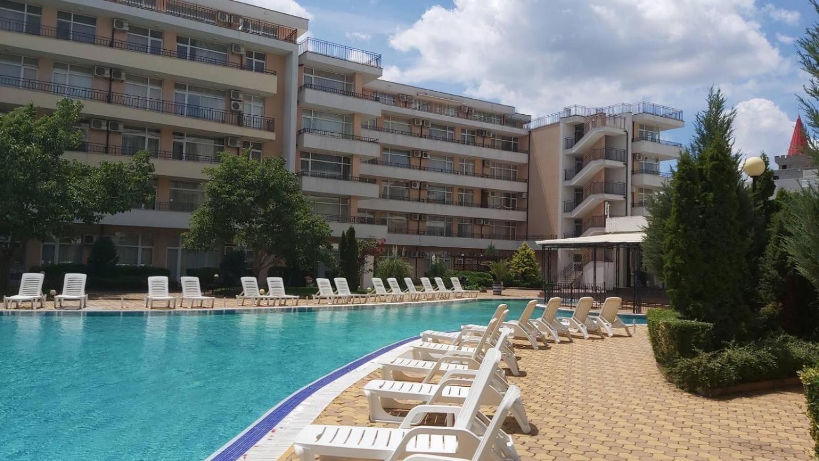 Grand Kamelia Apartments ساني بيتش المظهر الخارجي الصورة