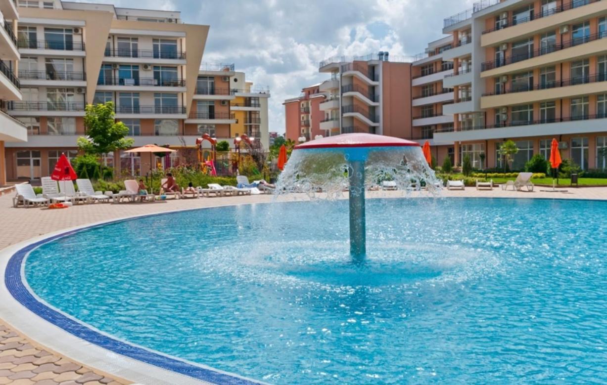Grand Kamelia Apartments ساني بيتش المظهر الخارجي الصورة