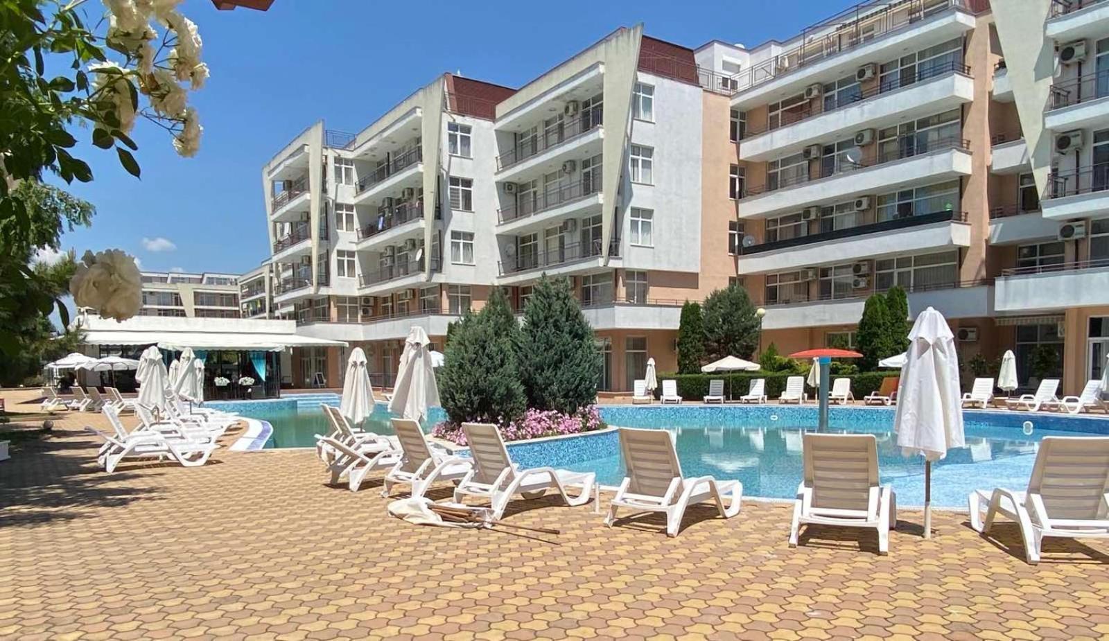 Grand Kamelia Apartments ساني بيتش المظهر الخارجي الصورة